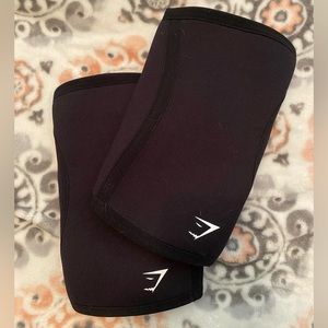 NWOT- Gymshark Knee Sleeve 5mm XXL, black